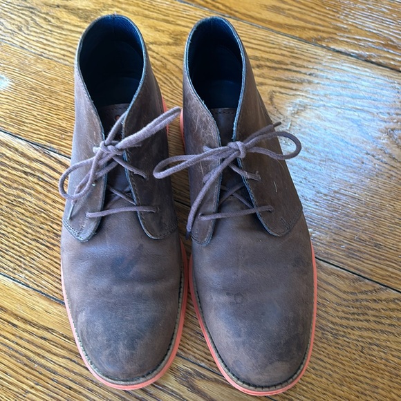 Cole Haan Lunargrand style chukka boots.  Men’s Size 8.5.  Great used condition. - Picture 1 of 9